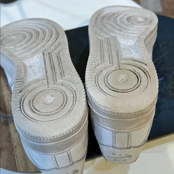 Nike Air Force ones - Picture 6 of 7